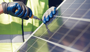 Montage von Photovoltaikanlagen